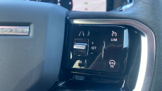 Land Rover Range Rover Velar 3.0 D300 MHEV R-Dynamic SE 5dr Auto Diesel Estate